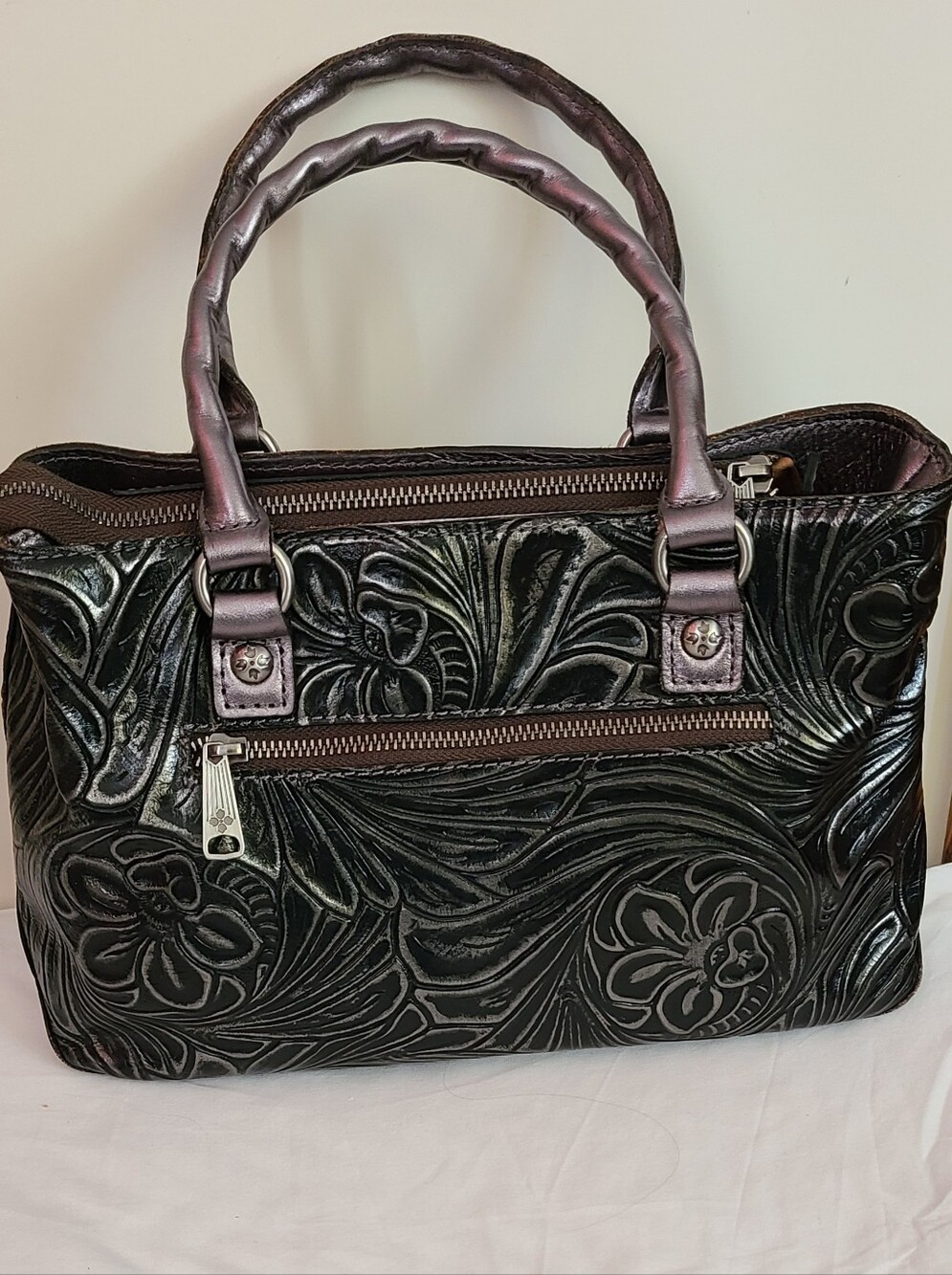 Patricia NASH Women's Embossed Floral Purse in Dark Silver-Black